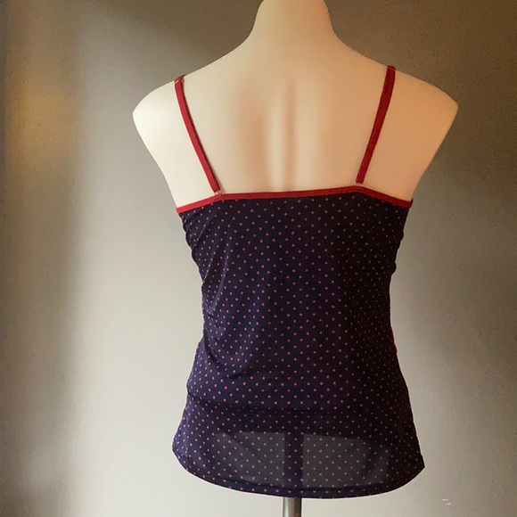 Top and Bottom sleep wear - Picture 4 of 9